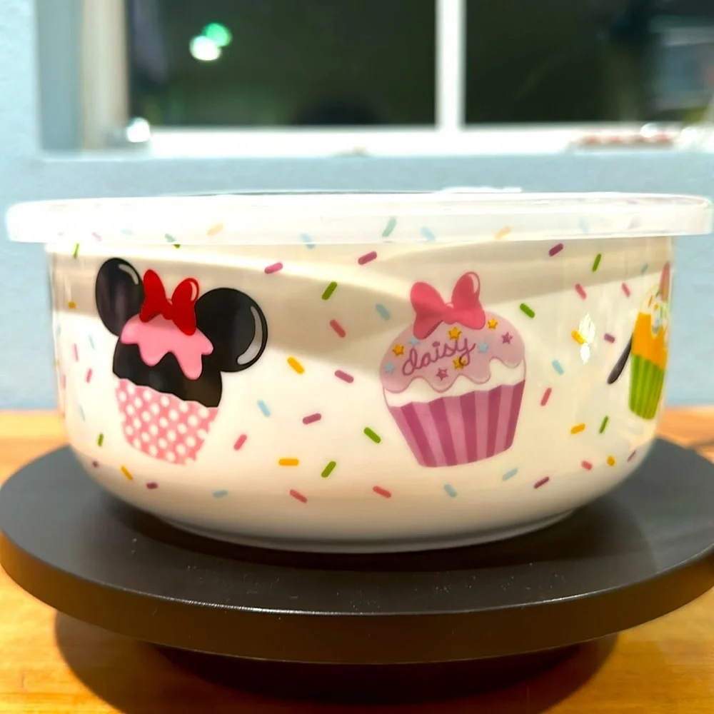Disney Sweet Treat Covered Bowl Large -Cupcake Theme